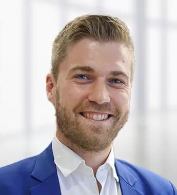 Duenstl_Florian-extern_345x380px (002)