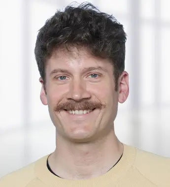 Kosiahn-Michael_345x380px