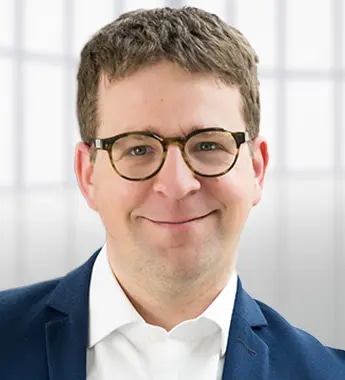 Schwenzer-Sebastian_345x380px