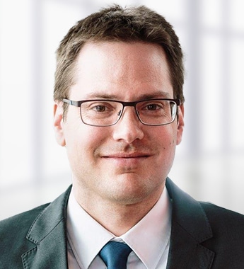 StefanSpielbichler_Kachelgröße_Website_345x380px